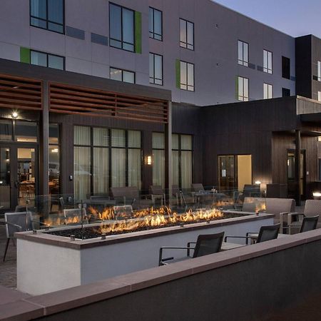 ホテル Courtyard By Marriott Indianapolis プレインフィールド エクステリア 写真